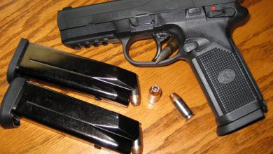 Photo of വീട്ടിലെ വാക്കുതർക്കം മകന്‍ അച്ഛനെ വെടിവച്ചു വീഴ്ത്തി.