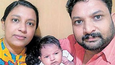 Photo of ലോക്ഡൗണിൽ ‘ലോക്കാ’യ ലാൽമോനും കുടുംബവും താമസത്തിനും ഭക്ഷണത്തിനും വരെ വകയില്ലാതെ…