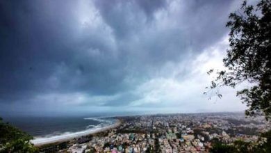 Photo of ഇരട്ട ന്യൂനമര്‍ദ്ദം അതിശക്ത ചുഴലിയാവും, കേരളത്തില്‍ കനത്ത മഴ ഉണ്ടാവും.