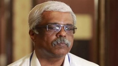 Photo of എൻഐഎയുടെ ഓരോ നീക്കവും രഹസ്യമായി, എം.ശിവശങ്കറിനെ എൻഐഎ അഞ്ചുമണിക്കൂർ ചോദ്യം ചെയ്ത് വിട്ടു.