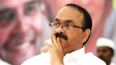 Photo of സിപിഎമ്മിന്റെ സൈബർ സാഹിത്യകാരന്മാർ മികച്ച കഥാപാത്രങ്ങളെ സ്യഷ്ടിക്കുന്നു: നീതു വരും വരാതിരിക്കില്ല, പരിഹസിച്ച്  വിഡി സതീശൻ