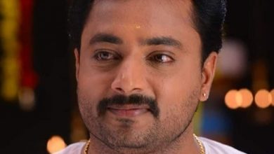 Photo of ശബരീനാഥിന്റെ വിയോ​ഗം താങ്ങാനാവാതെ സിനിമാലോകം.