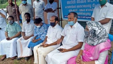 Photo of രണ്ടര മണിക്കൂർ അനിൽ അക്കര കാത്തുനിന്നു; നീതു ജോൺസൺ വന്നില്ല