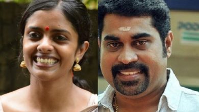 Photo of സംസ്ഥാന ചലച്ചിത്ര അവാർഡുകൾ പ്രഖ്യാപിച്ചു, മികച്ച നടൻ സുരാജ് വെഞ്ഞാറമൂട്, മികച്ച നടി കനി കുസൃതി, ലിജോ ജോസ് പല്ലിശ്ശേരി മികച്ച സംവിധായകൻ.