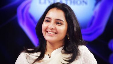 Photo of ഇത് തടഞ്ഞേ പറ്റു. നമ്മളെല്ലാവരും, ആണ്‍-പെണ്‍ വ്യത്യാസമില്ലാതെ നിന്നേ പറ്റു. മഞ്ജുവാരിയർ