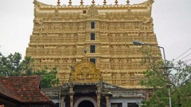 Photo of ശ്രീ പത്മനാഭ ക്ഷേത്രത്തിൽ കോവിഡ് പ്രതിസന്ധി,മുഖ്യപൂജാരി ഉൾപ്പെടെ 12 പേർക്ക് കോവിഡ്