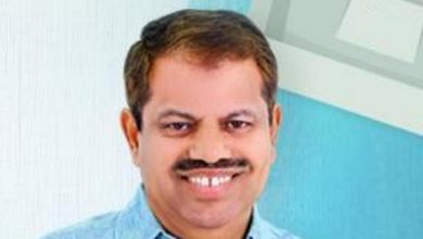 Photo of ജ്വല്ലറി നിക്ഷേപ തട്ടിപ്പ് കേസിലെ മുഖ്യ പ്രതിയും മഞ്ചേശ്വരം എം.എൽ.എയുമായ എം.സി.കമറുദീനെ കണ്ണൂർ സെൻട്രൽ ജയിലിലേക്ക് മാറ്റി.