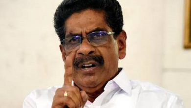 Photo of അഴിമതിയുടെ ശരശയ്യയിൽ മുഖ്യമന്ത്രിയുടെ സമനില തെറ്റിയെന്ന് മുല്ലപ്പള്ളി.