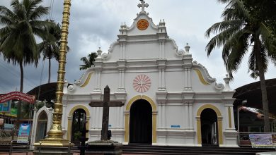 Photo of മുളന്തുരുത്തി മാര്ത്തോമന് പള്ളി ഏറ്റെടുത്ത നടപടി യാക്കോബായ ഹര്ജി സുപ്രിംകോടതി തള്ളി.