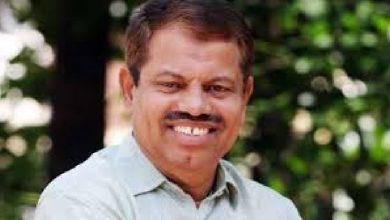 Photo of ഇ സി ജി വ്യതിയാനം; എം സി കമറുദ്ദീനെ പരിയാരം മെഡിക്കല്‍ കോളേജിലേക്ക് മാറ്റി.