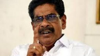 Photo of കോ​ടി​യേ​രി​യു​ടെ കൊ​ച്ചു​മ​ക​ൾ ഉ​റ​ങ്ങി​യി​ല്ലെ​ന്ന് പ​റ​ഞ്ഞ​പ്പോ​ൾ ഓ​ടി​യെ​ത്തി​യ ബാ​ലാ​വ​കാ​ശ ക​മ്മീ​ഷ​ൻ എ​ന്തു​കൊ​ണ്ട് പാ​ല​ത്താ​യി​യി​ൽ പോ​യി​ല്ല.