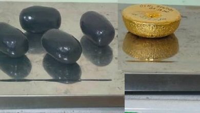 Photo of മലദ്വാരത്തില്‍ 6 ലക്ഷം രൂപ വില വരുന്ന 937.30 ഗ്രാം സ്വര്‍ണവുമായി കരിപ്പൂരിൽ യാത്രക്കാരൻ അറസ്റ്റിലായി.