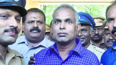 Photo of പൊലീസുകാരനെ കൊലപ്പെടുത്തിയ കേസ്; ആട് ആന്റണിയുടെ വധശിക്ഷ ഹൈക്കോടതി ശരിവച്ചു