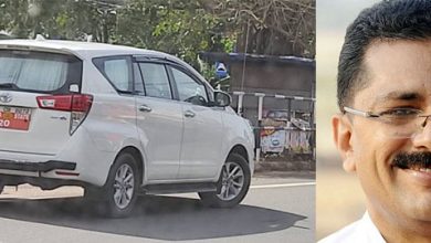 Photo of മന്ത്രി കെ.ടി ജലീലിന്റെ വാഹനം ഇടിച്ച് ദമ്പതികള്‍ക്ക് പരിക്ക്