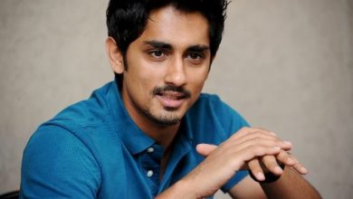 Photo of ‘കുറച്ചെങ്കിലും നട്ടെല്ലുള്ള ഹീറോയെ വിവേകത്തോടെ തിരഞ്ഞെടുക്കുക’, കര്‍ഷക സമരത്തില്‍ സച്ചിനടക്കമുള്ളവര്‍ക്കെതിരെ സിദ്ധാര്‍ത്ഥ്