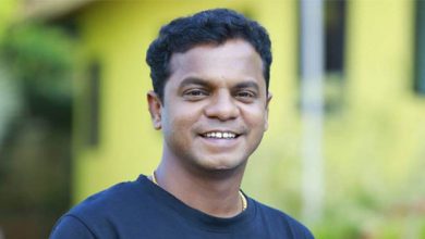 Photo of സംസ്ഥാനത്തെ ഇടതുഭരണം ബിഗ് ബോസ് ഹൗസ് പോലെ; പിൻവാതിൽ നിയമനം നടത്തുന്നത് പോലെയല്ല താൻ സിനിമയിലേക്ക് എത്തിയത്: ധർമ്മജൻ ബോൾഗാട്ടി
