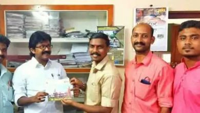 Photo of രാമക്ഷേത്രത്തിന് ആയിരം രൂപ സംഭാവന നല്‍കി എല്‍ദോസ് കുന്നപ്പിള്ളി; വിവാദം