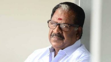 Photo of ബിജെപിയിലേക്ക് പോയ തീരുമാനം തെറ്റായിപ്പോയി;എന്നെ ആര്‍ക്കും വേണ്ട,  കൊല്ലം തുളസി