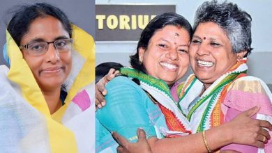 Photo of 35 സ്ത്രീകളുടെ പട്ടികയുമായി മഹിളാ കോണ്‍ഗ്രസ്, എല്ലാ ജില്ലയിലും സീറ്റ് വേണം