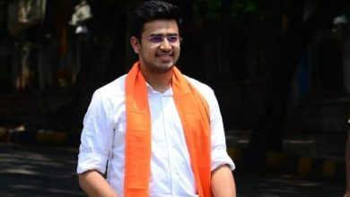 Photo of ഡിഎംകെ ഹിന്ദുവിരുദ്ധ പാർട്ടി; അവരെ പരാജയപ്പെടുത്തണം: രാജ്യത്തെ എല്ലാ പ്രാദേശിക ഭാഷകളെയും ബഹുമാനിക്കുകയും പ്രോത്സാഹിപ്പിക്കുകയും ചെയ്യുന്നത് ബി.ജെ.പി മാത്രമെന്ന് തേജസ്വി സൂര്യ