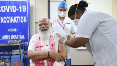 Photo of പ്ര​ധാ​ന​മ​ന്ത്രി കോ​വി​ഡ് വാ​ക്സി​ന്‍റെ ആ​ദ്യ ഡോ​സ് സ്വീ​ക​രി​ച്ചു
