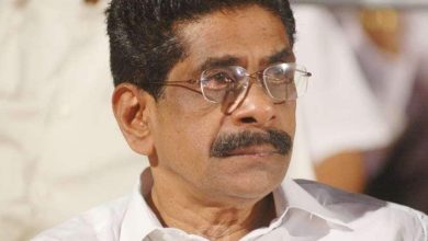 Photo of ‘വി ഡി സതീശന് തിളങ്ങാനാകട്ടെ’ ആശംസയറിയിച്ച്‌ മുല്ലപ്പള്ളി രാമചന്ദ്രന്‍