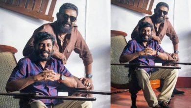 Photo of ലാൽ ശ്രദ്ധിക്കണം.. താങ്കളുടെ പിന്നിൽ വർഗ്ഗ ശത്രുക്കളുണ്ട്; ‘യുവ സംവിധായകാരെ’ സ്വാഗതം ചെയ്ത ആരാധകർ