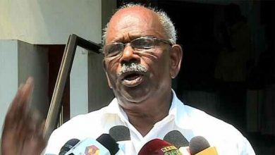 Photo of ‘ഈ കൊണ കൊണാന്ന് എന്നോട് ചോദിക്കരുത്, ന്യായം പറഞ്ഞാല്‍ ന്യായം ‘; റിപ്പോര്‍ട്ടറോട് കയര്‍ത്ത് എം.എം. മണി