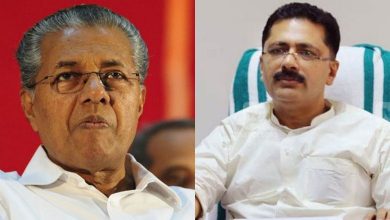 Photo of മന്ത്രി കെ.ടി. ജലീലിന്റെ ബന്ധുനിയമനം; യോഗ്യതയില്‍ ഇളവ് വരുത്താനുള്ള ഫയലില്‍ മുഖ്യമന്ത്രിയും ഒപ്പിട്ടു