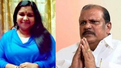 Photo of പി.സി ജോര്‍ജ് വര്‍ഗീയ വിഷമാണെന്ന് ശ്രീജ നെയ്യാറ്റിന്‍കര, പരാതി നല്‍കി