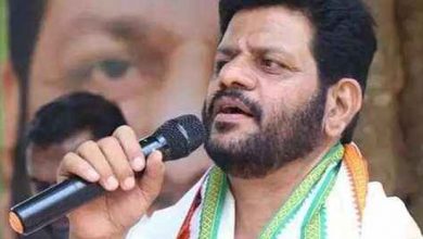 Photo of ശ്രീധരൻ ഓഫീസ് തുറക്കുന്നത് നല്ലതാണ്, റെയിൽവെയുടെ പുതിയ പല പ്രോജക്ടുകളും പാലക്കാട് വരുന്നുണ്ട്; പരിഹാസവുമായി ശ്രീകണ്ഠൻ എം.പി