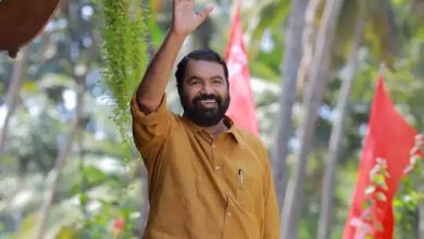 Photo of മറ്റ് സ്ഥാനാര്‍ത്ഥികളെപ്പോലെ നേമത്ത് താന്‍ ദേശാടനക്കിളിയല്ല; വി. ശിവന്‍കുട്ടി