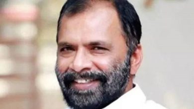 Photo of നൊമ്പരമായി അന്തരിച്ച യുഡിഎഫ് സ്ഥാനാർഥി വിവി പ്രകാശ്; നിലമ്പൂരിൽ മുന്നിൽ