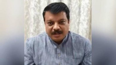 Photo of മധ്യപ്രദേശിലെ കോണ്‍ഗ്രസ് എം.എല്‍.എ.യുടെ വസതിയില്‍ യുവതിയെ മരിച്ചനിലയില്‍ കണ്ടെത്തി
