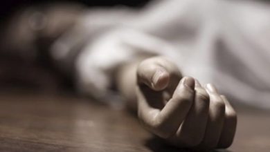 Photo of പുല്‍വാമയിലെ ഭീകരാക്രമണം: വെടിയേറ്റ് മരിച്ച പോലീസ് ഉദ്യോഗസ്ഥന്റെ മകളും ചികിത്സയിലിരിക്കെ മരിച്ചു