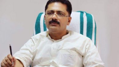 Photo of കുഞ്ഞാലിക്കുട്ടിക്ക് 300 കോടിയിലധികം കള്ളപ്പണ നിക്ഷേപം; അക്കൗണ്ട് പലരുടെയും പേരില്‍- ജലീല്‍