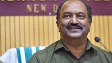 Photo of ഓണക്കാലത്ത് ഇത്തവണ സര്‍കാര്‍ ജീവനക്കാര്‍ക്ക് രണ്ടു ശമ്പളമില്ല;