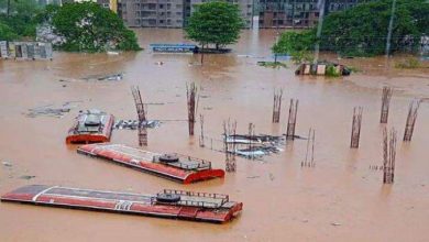Photo of മഹാരാഷ്ട്രയിലെ റായ്ഗഡ് ജില്ലയിലുണ്ടായ മണ്ണിടിച്ചിലില്‍ അഞ്ചു പേര്‍ മരിച്ചു, 30 പേര്‍ കുടുങ്ങിക്കിടക്കുന്നതായി സംശയം
