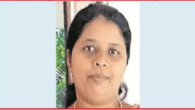 Photo of കഴുത്തില്‍ ഷാള്‍ മുറുകി ശുചിമുറിയില്‍ കണ്ടെത്തിയ യുവതിയുടേത് കൊലപാതകം: കാരണം ഭര്‍ത്താവും അമ്മായിഅമ്മയും