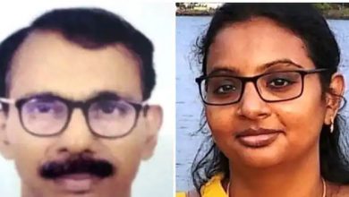 Photo of ഒരേ സാരിത്തുമ്പില്‍ ജീവിതമവസാനിപ്പിച്ച് അച്ഛനും മകളും; സംഭവം രാമനാട്ടുകരയില്‍