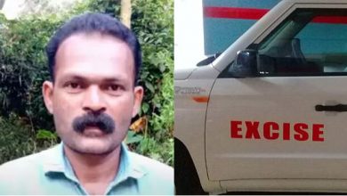 Photo of കാസര്‍കോട് എക്സൈസ് അറസ്റ്റ് ചെയ്ത പ്രതി ആശുപത്രിയില്‍ മരിച്ചു
