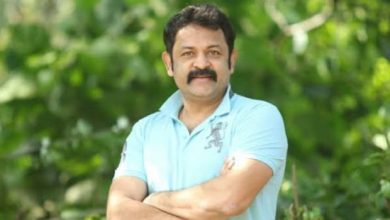Photo of ആരെ പറ്റിയും വല്ലാതെ കുറ്റം പറഞ്ഞു മാറ്റി നിര്‍ത്തരുത്. നാളെ അവരാവും ആപല്‍ ഘട്ടങ്ങളില്‍ നമ്മുടെ രക്ഷക്കെത്തുക; കൃഷ്ണകുമാര്‍