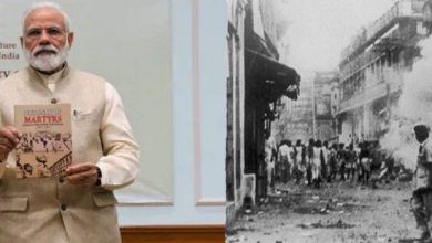 Photo of വാരിയം കുന്നനടക്കം 387 പേരുകൾ രക്തസാക്ഷി പട്ടികയിൽ നിന്ന് നീക്കം ചെയ്യും