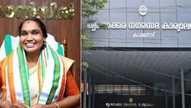 Photo of ഓണക്കോടിക്കൊപ്പം കൗണ്‍സിലര്‍മാര്‍ക്ക് പണം‍: കൂടുതല്‍ ദൃശ്യങ്ങള്‍ പുറത്ത്; അന്വേഷണം വേണമെന്ന് കോണ്‍ഗ്രസ്