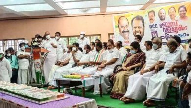 Photo of വിവാദങ്ങള്‍ക്കിടെ ഡി.സി.സി പ്രസിഡന്റായി ജോസ് വള്ളൂര്‍ ചുമതലയേറ്റു