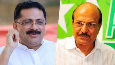 Photo of കെ ടി ജലീല്‍ കൊച്ചിയിലെ ഇഡി ഓഫീസില്‍; കുഞ്ഞാലിക്കുട്ടിക്കും മകനും കള്ളപ്പണ നിക്ഷേപമുണ്ടെന്ന ആരോപണത്തില്‍ തെളിവുകള്‍ കൈമാറിയേക്കും