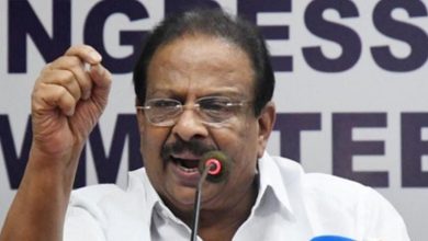 Photo of കെപിസിസി പട്ടിക ഇപ്പോഴും കൈയാലപ്പുറത്തെ തേങ്ങപോലെ