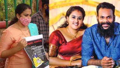Photo of ദത്ത് നടപടികള്‍ക്ക് സ്റ്റേ: കോടതി അനുപമയ്‌ക്കൊപ്പം