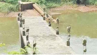 Photo of ഉദ്ഘാടനത്തിനു മുന്‍പ് പാലം തകര്‍ന്നുവീണു