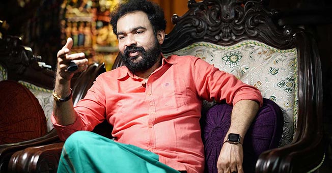Photo of മോന്‍സന്റെ പുരാവസ്തുശേഖരം അടിമുടി വ്യാജം